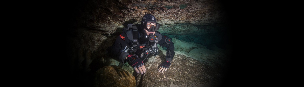 Tdi イントロケーブダイバー Intro To Cave Diver Get Certified Tdi テックダイブトレーニングコース Sdi Tdi Erdi